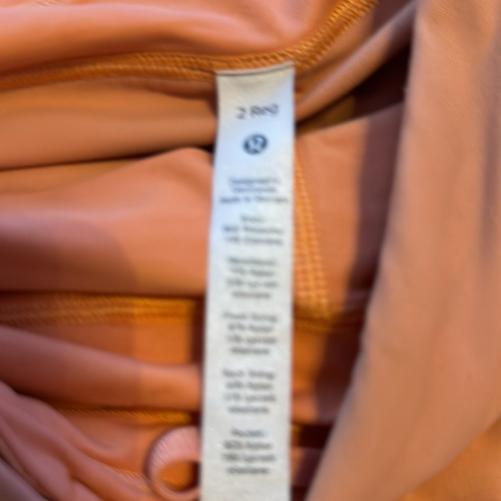 lululemon skort - Picture 2 of 3